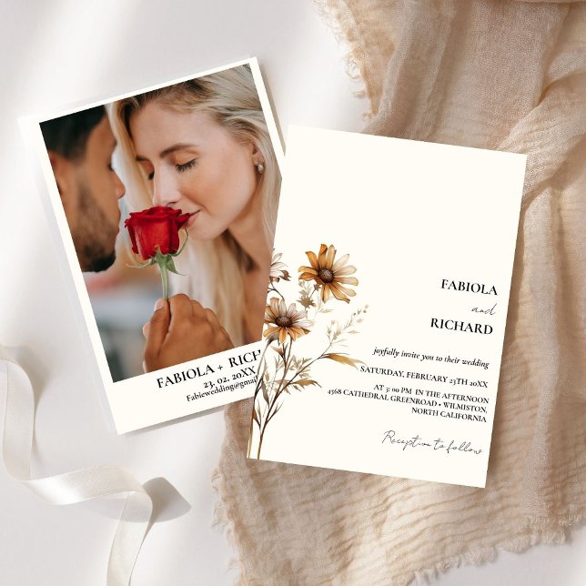 Whimsical Monogram Burnt orang Wildblomma Bröllop Inbjudningar (Skapare uppladdad)