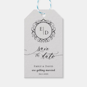Whimsical Monogram Script Bröllop spara datum Presentetikett