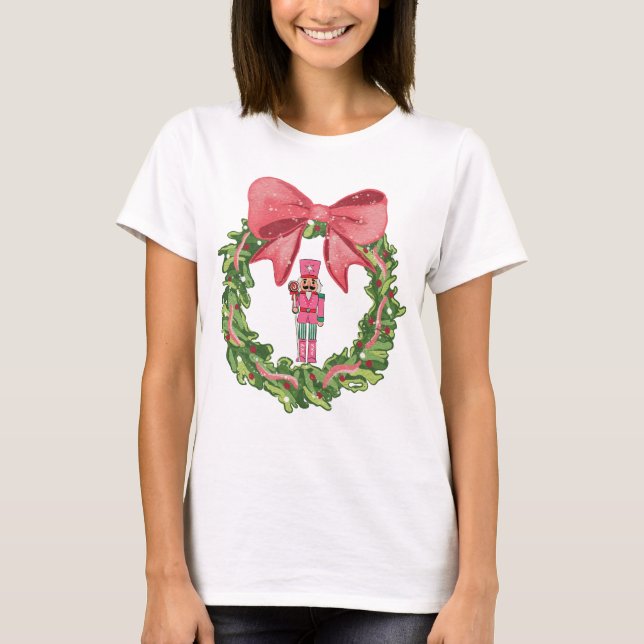 Whimsical Nutcracker Christmas Wreath T Shirt (Framsida)