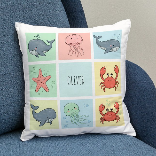 Whimsical Ocean Vänner Klotter Kudde (Skapare uppladdad)