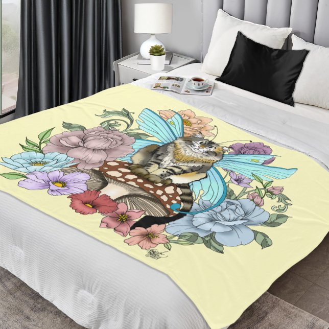 Whimsical Pastell Tabby Älvkatt Blommig Fantasy  Fleecefilt (Skapare uppladdad)