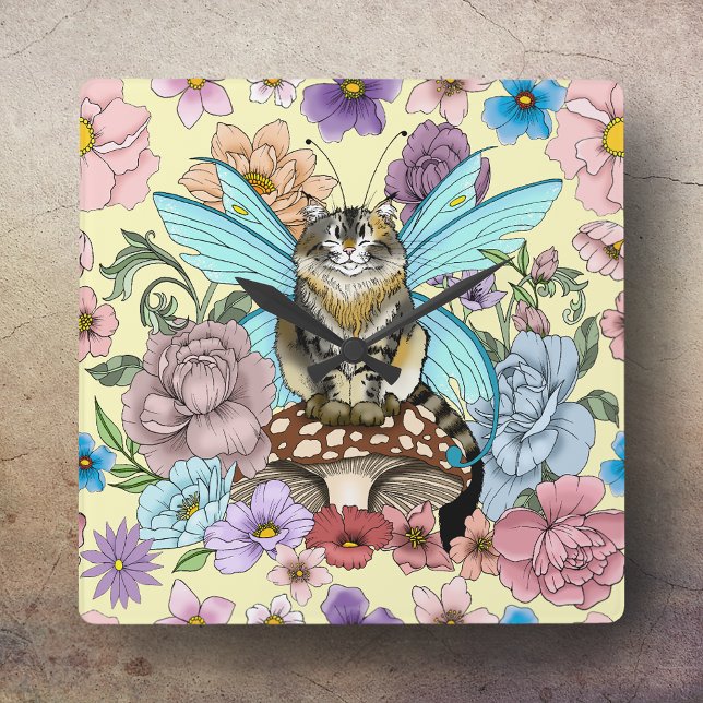 Whimsical Pastell Tabby Älvkatt Blommig Fantasy  Fyrkantig Klocka (Skapare uppladdad)