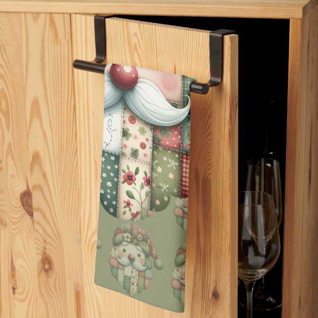 Whimsical Patchwork Santa Folk Christmas Kökshandduk (Thirds Fold)