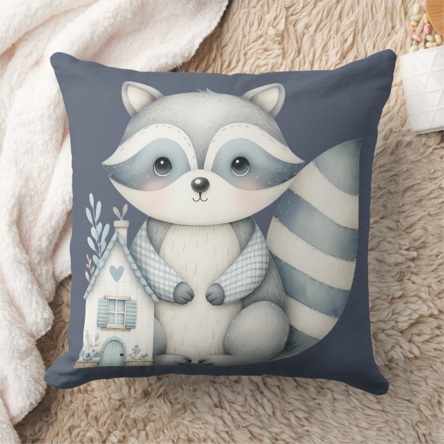 Whimsical Raccoon Night Woodland Cottage Scene Kudde (Filt)