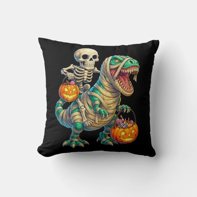 Whimsical Skeleton Riding Mummy T-Rex Halloween Kudde (Framsida)