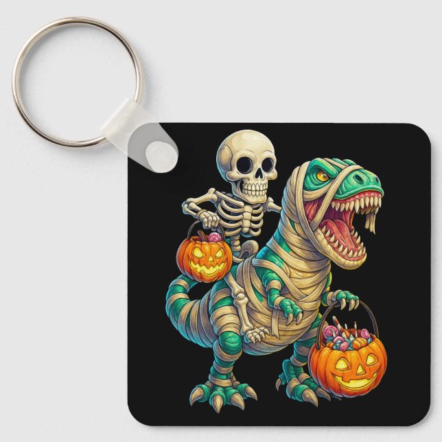 Whimsical Skeleton Riding Mummy T-Rex Halloween Nyckelring (Framsida)