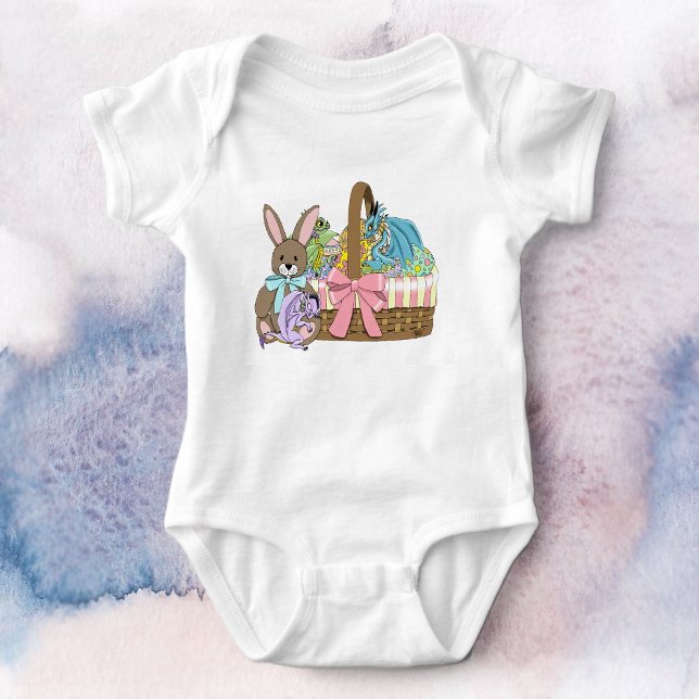 Whimsical söta fantasidrakar påskkorg  t shirt (Skapare uppladdad)
