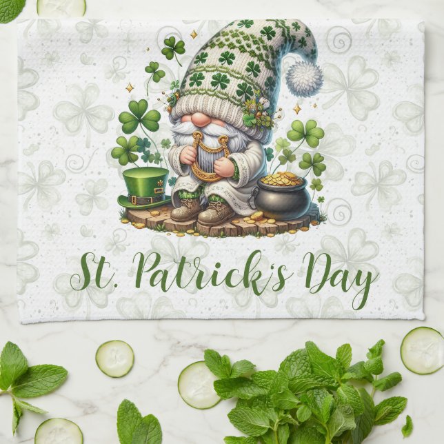 Whimsical St. Patrick's Day Tomte  Kökshandduk (Vikta)