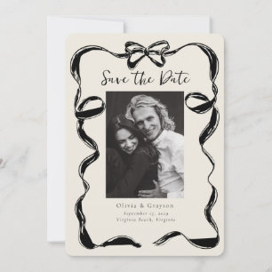 Whimsical Svart Elfenben Foto Bow Spara datumet