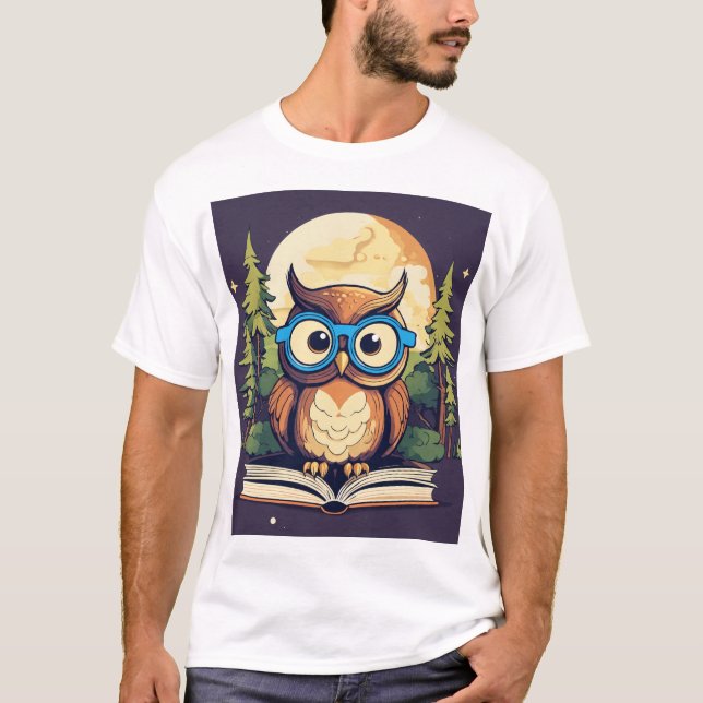 Whimsical Uggla Wonderland T-Shirt (Framsida)