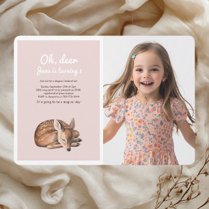 Whimsical Woodland Hjort Birthday Rosa Photo Inbjudningar