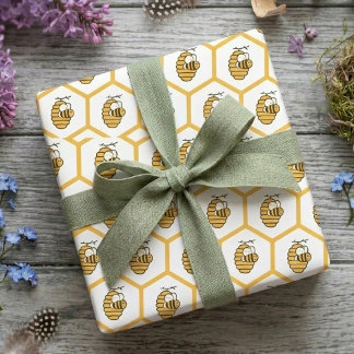 Whimsical Yellow Beehive and Bumblebee Pattern Presentpapper