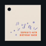 Whimsicala musiknotillustrationer 40-årsdag gåvor etiketter<br><div class="desc">Roliga och nyckfulla handritade 40-årsdagskort med lekfulla illustrationer av musiknoter och stjärnor. Perfekt tillägg till en firad pianokväll!</div>
