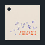 Whimsicala noterillustrationer 40-årsdag gåvor etiketter<br><div class="desc">Roliga och nyckfulla handritade 40-årspresentkort med lekfulla illustrationer av noter och stjärnor. Perfekt tillägg till en firad pianokväll!</div>