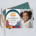 Whimsics Cactus Blommigt Modern Fiesta Kid Birthda Inbjudningar<br><div class="desc">Det här anpassadets inbjudan till chic är perfekt för en roligt och en vidrig födelsedagsfest för barns fiesta! Med handritad vit kakti och blommor i feta, pulserande nyanser som korall, gult, rött, rosa och blått, ger den en lekfull ökenvib till firande. Det återinspirerade titelteckensnittet ger en nostalgisk beröring, skapar att...</div>