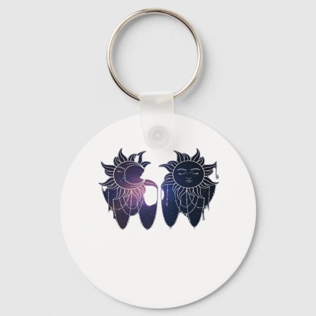Whimsigoth Starry Night Sol Måne Witchy Classic Nyckelring (Framsida)
