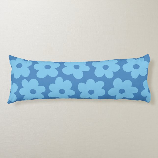 Whimsique Blue Blommigt Retro, Cheerful, Preppy Kroppskudde (Framsidan)