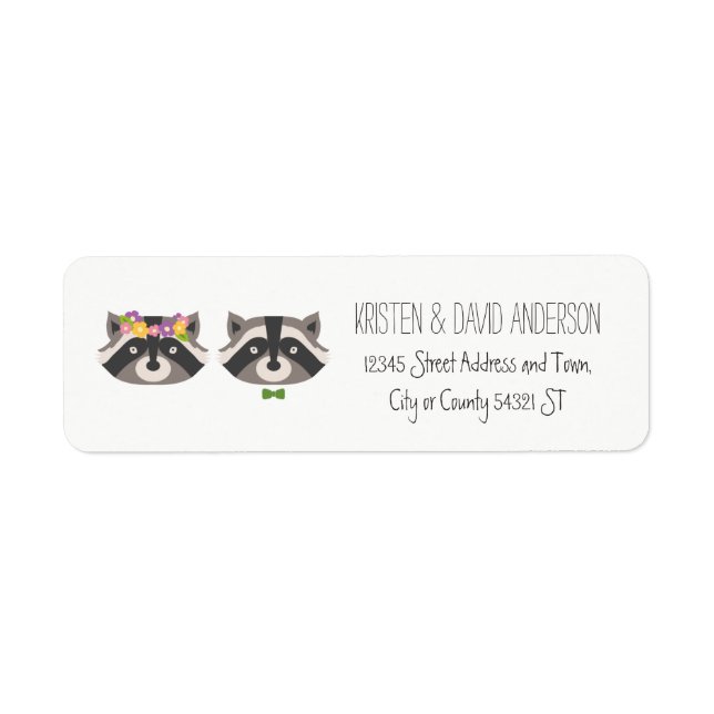 Whimsique Forest Raccoons Rustic Bröllop Returadress Etikett (Framsidan)