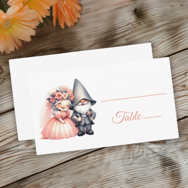 Whimsique Gnome Woodland Orange Bröllop Escort Placeringskort (Skapare uppladdad)