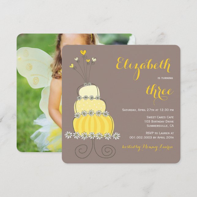 Whimsique Gult Cake Girl Födelsedagsfest Inbjudan (Fram/baksida)