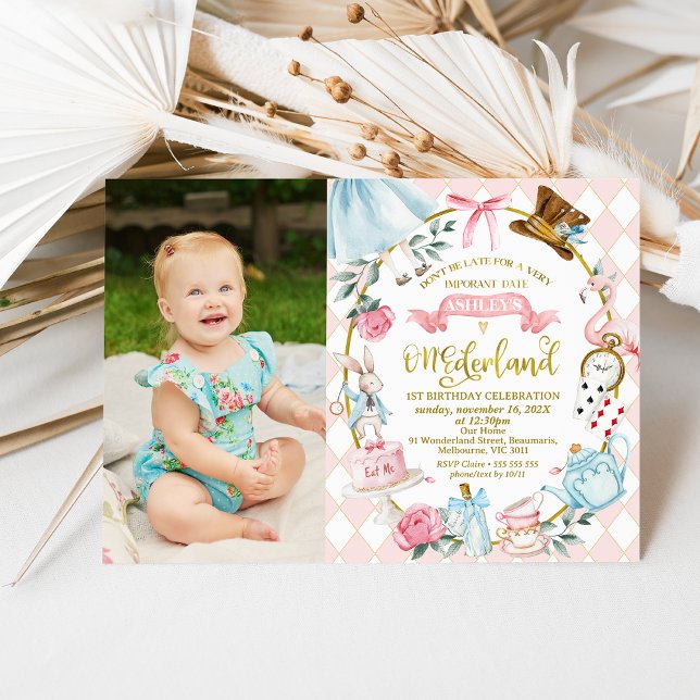 Whimsique Photo Bow Alice Onederland 1st Birt Inbjudningar (Alice In Onederland Birthday Invitation Pink Bow, Onederand 1st Birthday Invitation Girl, With Photo)