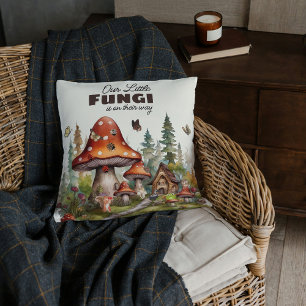 Whimsique Woodland Forest Mushroom Baby Shower Kudde