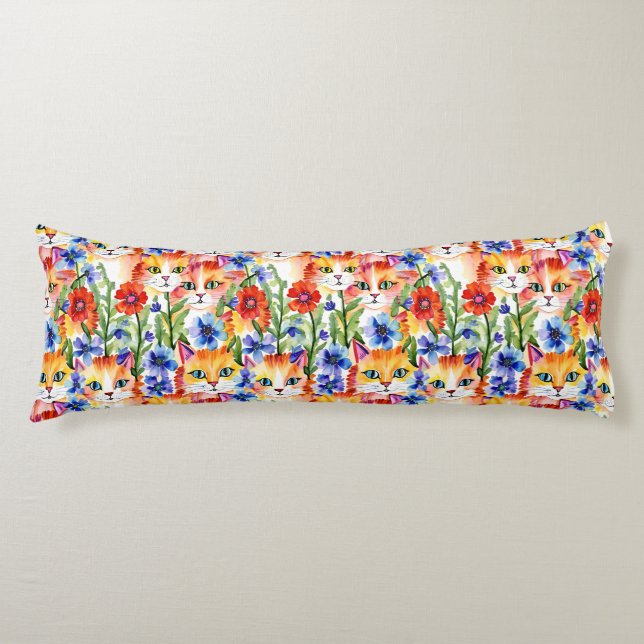 Whimsiques Folk Art Watercolor Flowers and Cats Kroppskudde (Framsidan)
