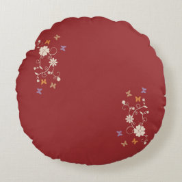 Whimsisk Blommigt- och fjärildetaljer på Mörk Red Rund Kudde