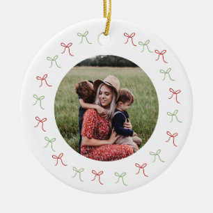 Whimsisk Grönt & Red Hand plockade Bows Ram Photo Julgransprydnad Keramik