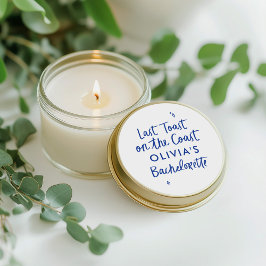 Whimsisk handritad toast toast på kusten runt klistermärke