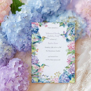 Whimsisk Hummingbird med Hydrangeas Birthday Inbjudningar