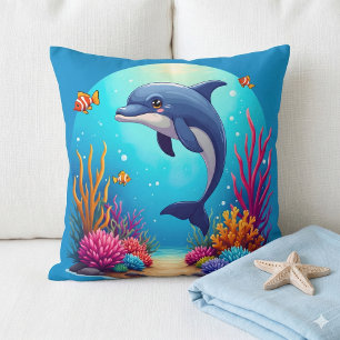 Whimsiskt delfin i Vibrant Coral Reef Kudde