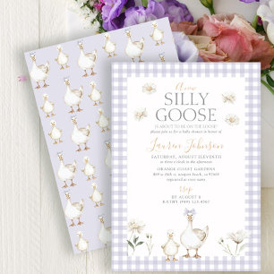 Whimsiskt Fånig Goose Lila Gingham Baby Shower Inbjudningar