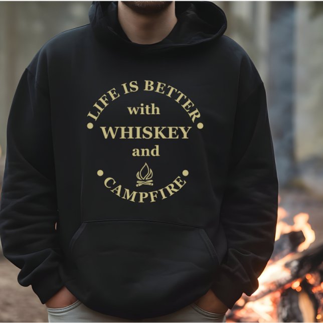 Whiskey citerar lustig campingkamper ord hoodie (Skapare uppladdad)