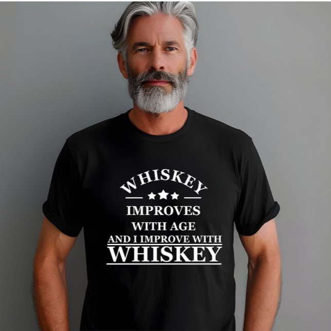 Whiskey citerar lustiga ord-presenter t shirt (Skapare uppladdad)