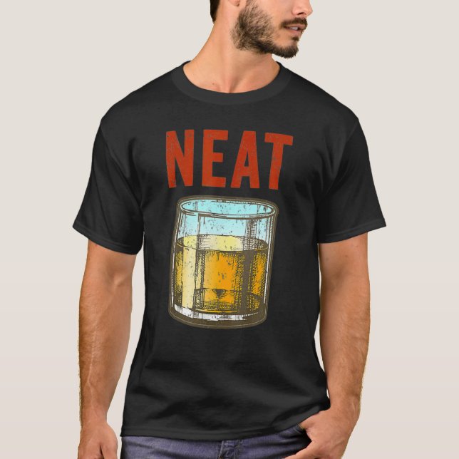 Whiskey Neat Roligt Gamle Fashioned Scotch and Bou T Shirt (Framsida)