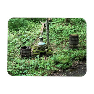 Whiskey still vid Mabry Mill, VA Magnet