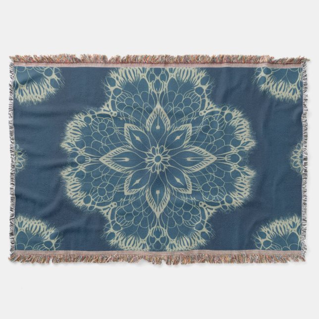 Whisper of Snöre eller Enchanting Snöre Embrace Filt (Framsidan)