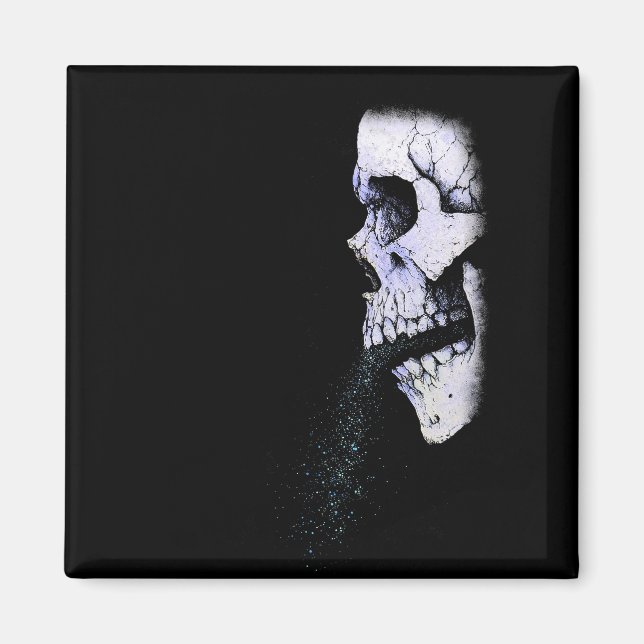 Whispering Bones Magnet (Framsidan)