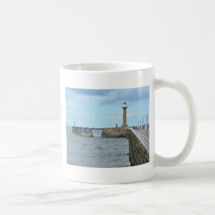 Whitby i North Yorkshire, England. Kaffemugg