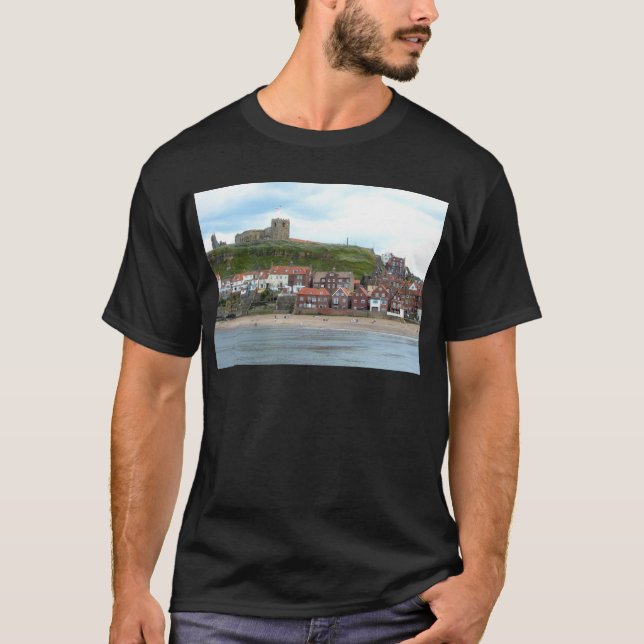 Whitby i North Yorkshire Tee Shirt (Framsida)