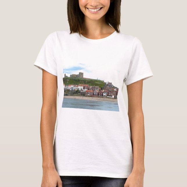 Whitby i North Yorkshire Tee Shirt (Framsida)