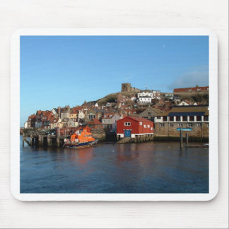 Whitby med det gammala Lifeboathuset Musmatta