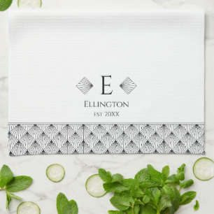 White and Black Art Deco Fläkt Diamond Monogram Kökshandduk