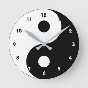 White and Black Yin Yang Trendig Rund Klocka