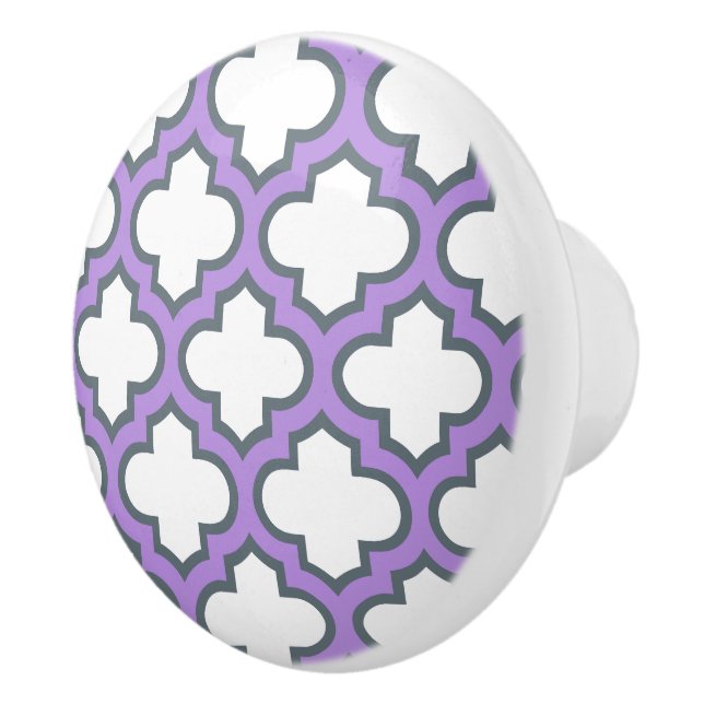 White and Lila Trellis, Lattice, Quatrefoil Knopp (Höger)