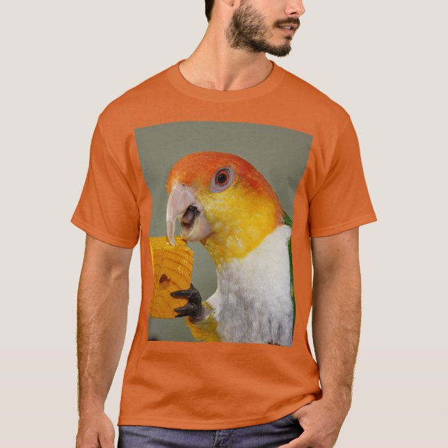 White Bellied Caique Parrot With Wood Block Toy T Shirt (Framsida)