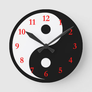 White Black Yin Yang Symbol med Röda siffror Rund Klocka