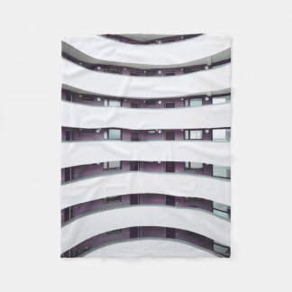 White building interior fleecefilt