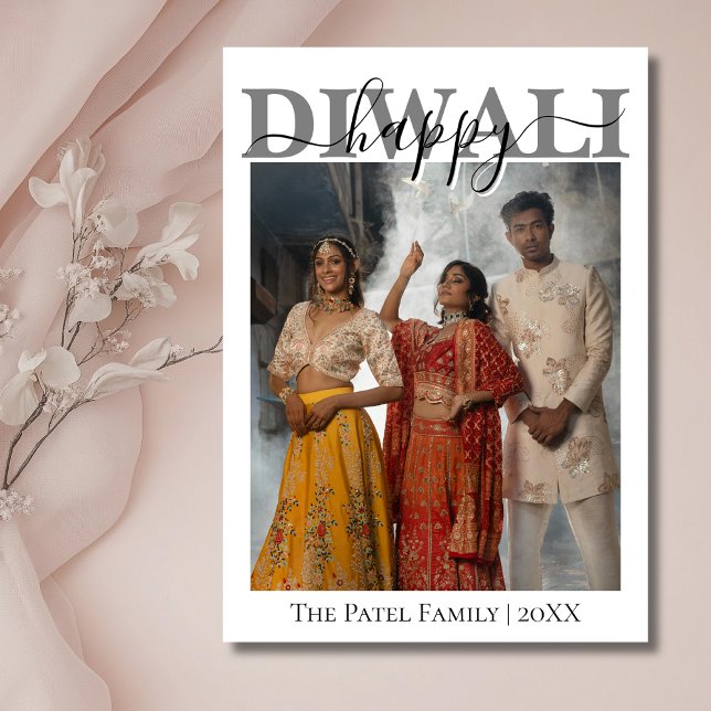 White Calligraphy Photo Happy Diwali Greeting Julkort (Skapare uppladdad)